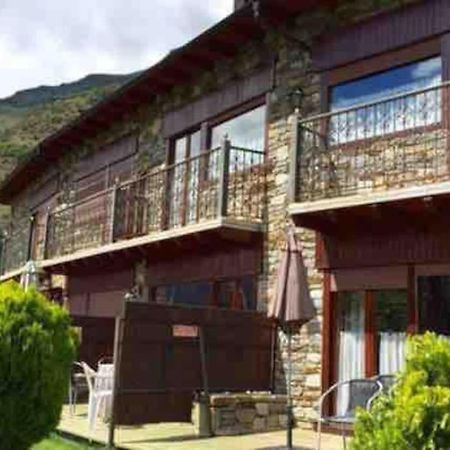 Villa Casa Con Jardin En Garos By Casas Aranesas J Antes Extérieur photo