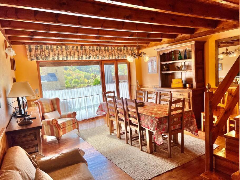 Villa Casa Con Jardin En Garos By Casas Aranesas J Antes Extérieur photo
